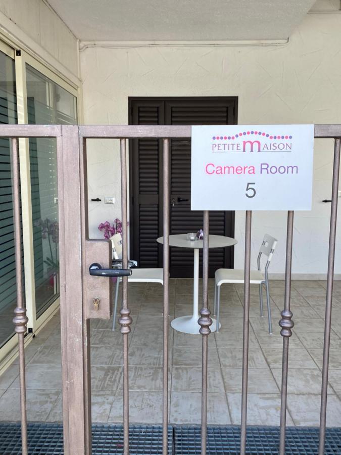 بوسادا B&B Petite Maison المظهر الخارجي الصورة